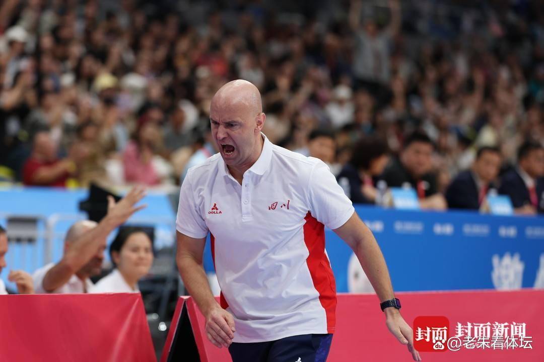 切勿人云亦云议论文800