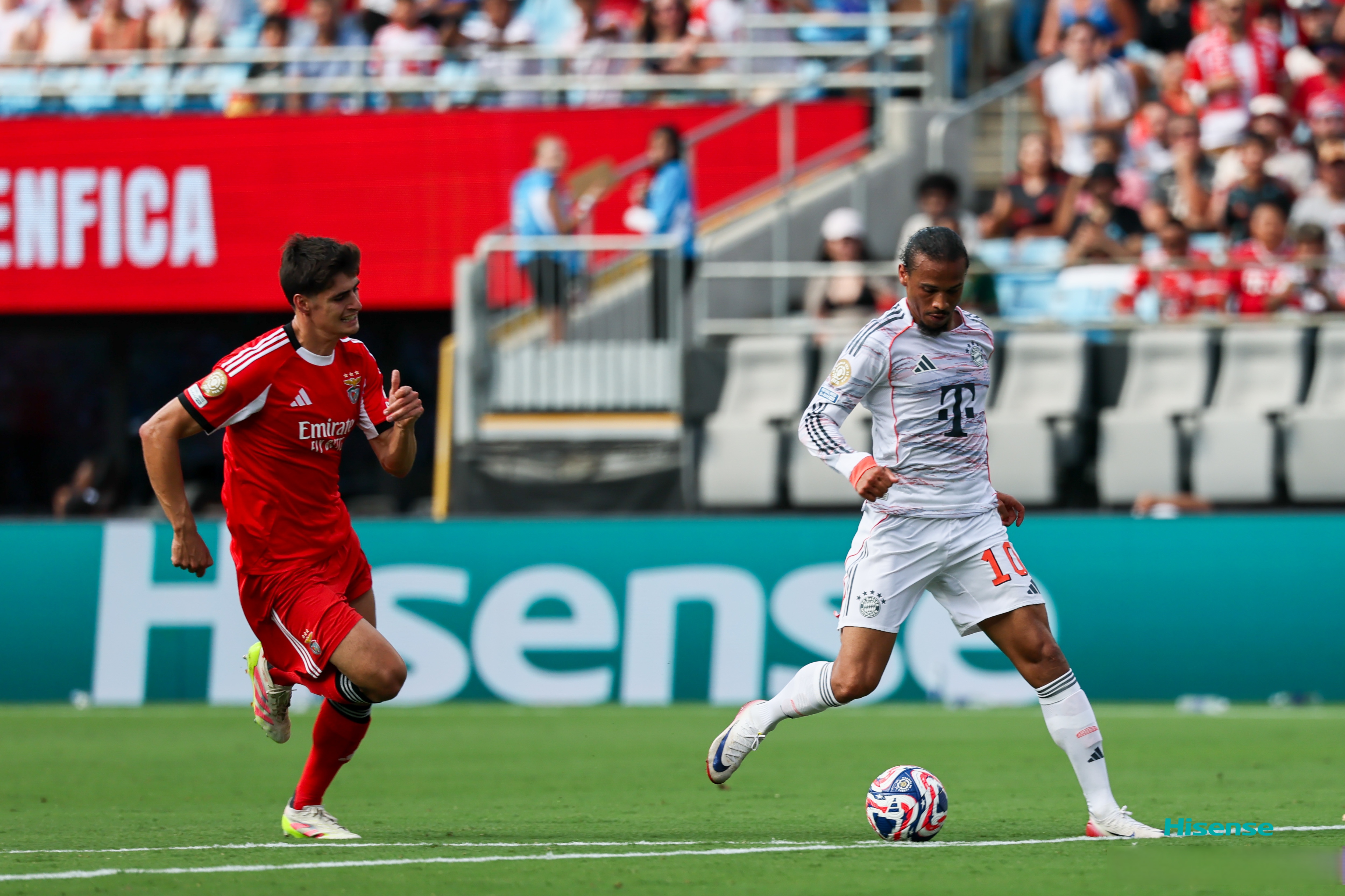 转折点达拉斯独行侠临场应变，法甲清晨攻防权衡，压力陡增，赛程密集仍需轮换的简单介绍