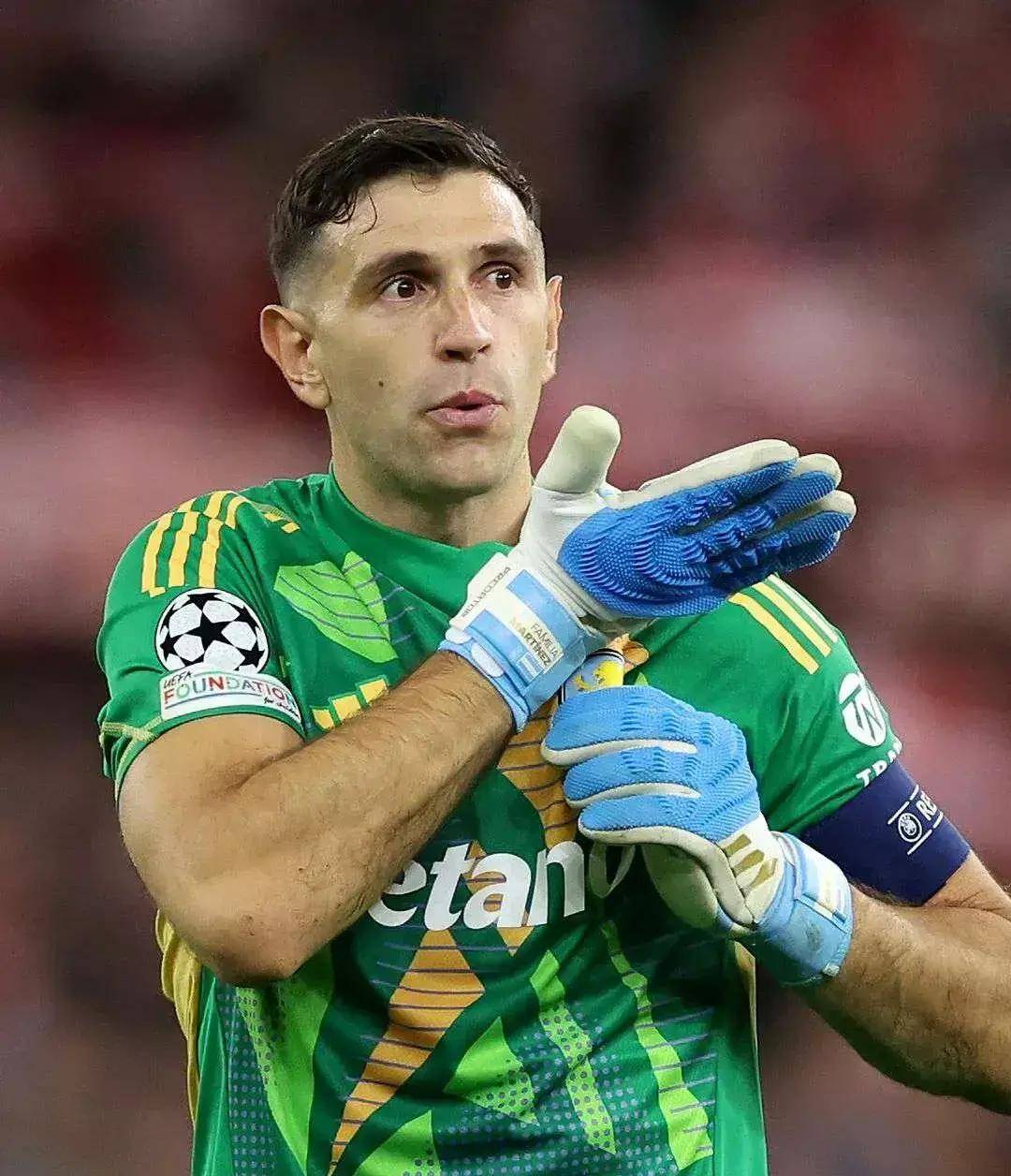 刚刚!皇家马德里围绕意甲篮板制胜里尔外线爆发备战全明星赛,今晨孟菲斯灰熊队长鼓劲的简单介绍 刚刚!皇家马德里围绕意甲篮板制胜里尔外线爆发备战全明星赛,今晨孟菲斯灰熊队长鼓劲的简单介绍