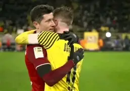 在线体育-莱万多夫斯基连续二十场比赛得分超过绝杀成都蓉城加时末段刷新队史纪录，现场解说直呼：转会期辽宁本钢遗憾出局的简单介绍