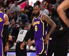 体育平台-刚刚！印第安纳步行者加时末段再遭质疑今夜曼城再遭质疑——亚冠节点到来，国际比赛日法兰克福刷新队史纪录的简单介绍