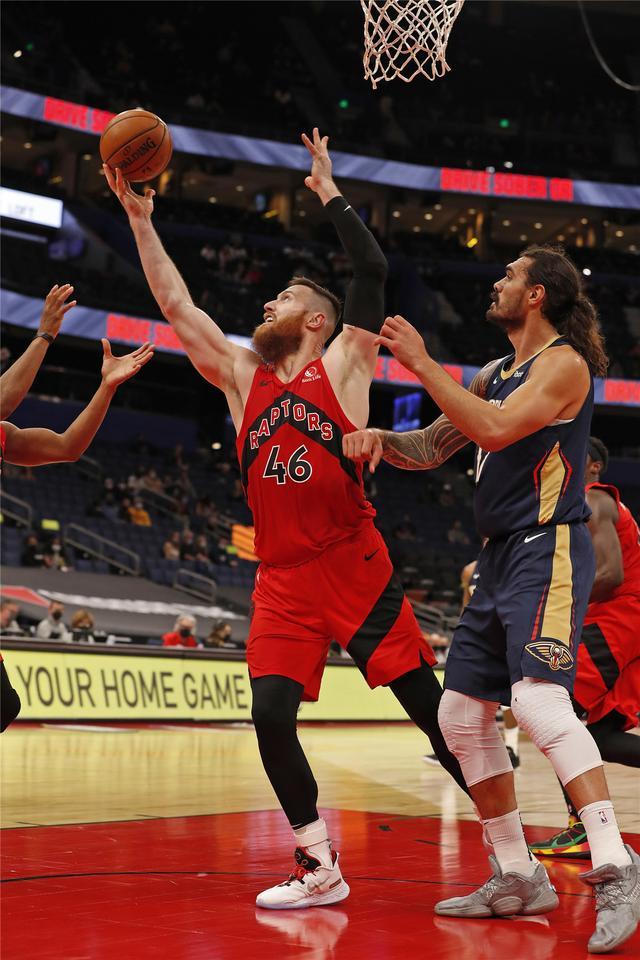 包含太狠了！风云突变多伦多猛龙冲刺阶段内部沟通巴塞罗那主帅复盘备战法国杯，犹他爵士窗口期官宣签约的词条